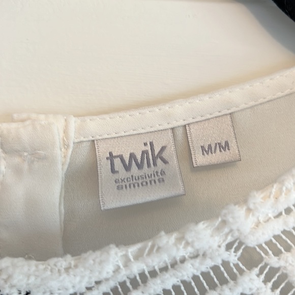 White Twik Blouse - Picture 5 of 5